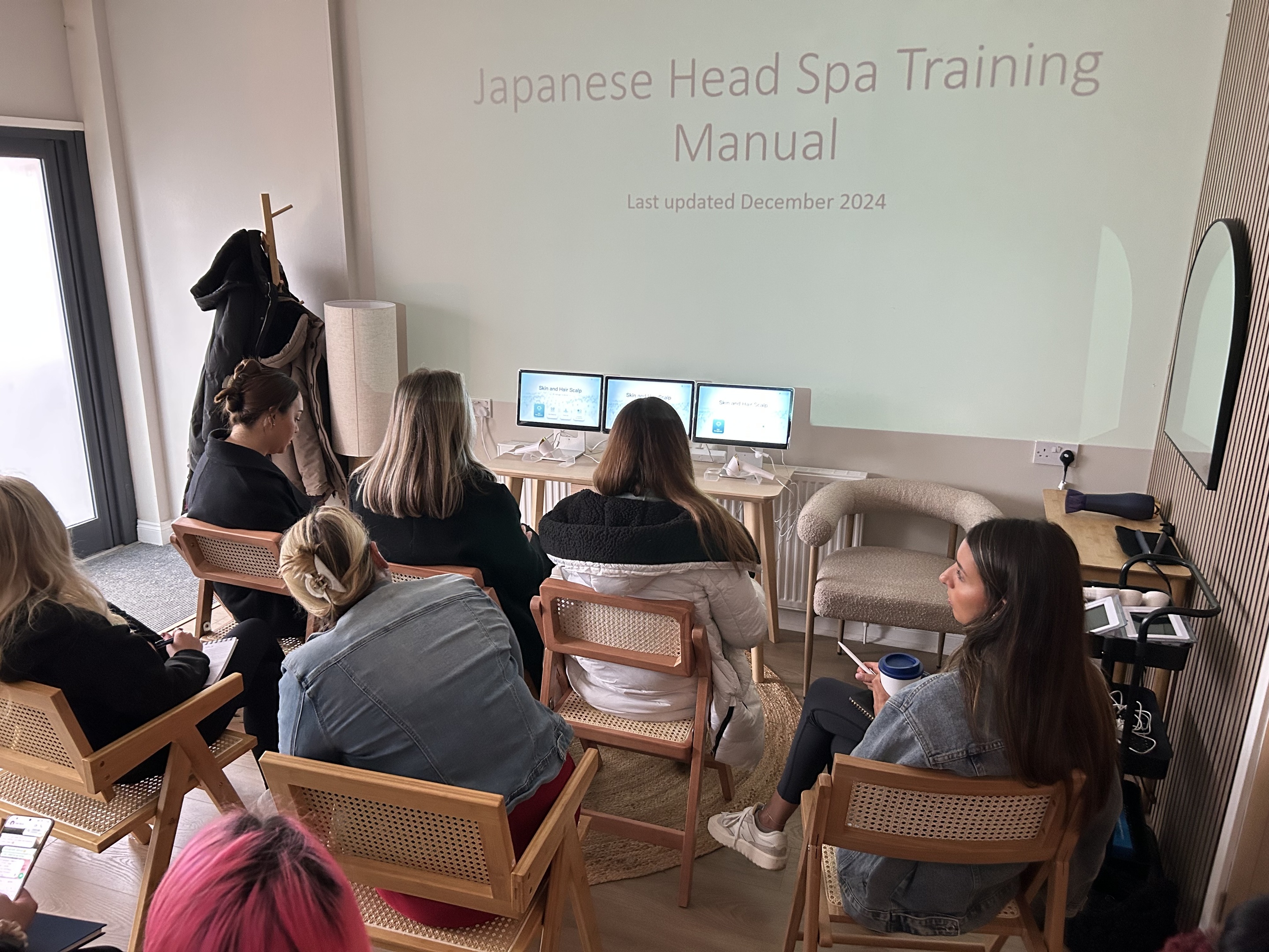 Japanese Head Spa Course UK – Head Spa Academy Training in Manchester
